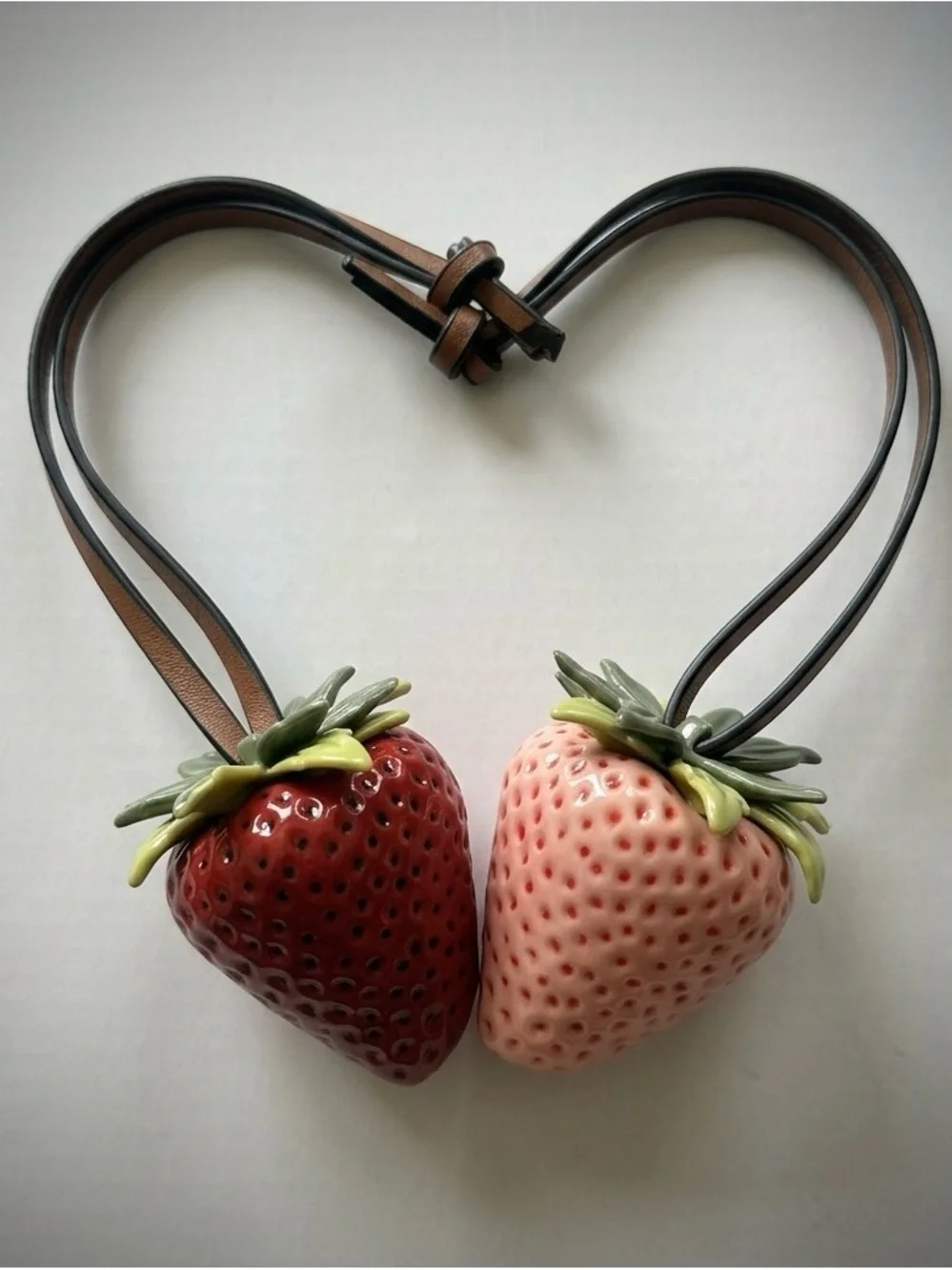 Luxe Strawberry Bag Charm NWOT - Picture 2 of 3